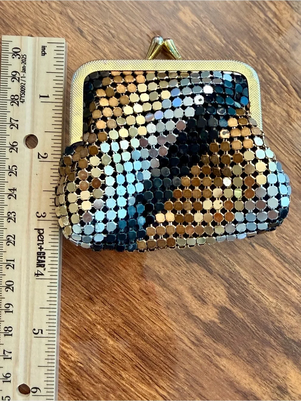 Vintage Metal Mesh Kiss-Lock Coin Purse ✨